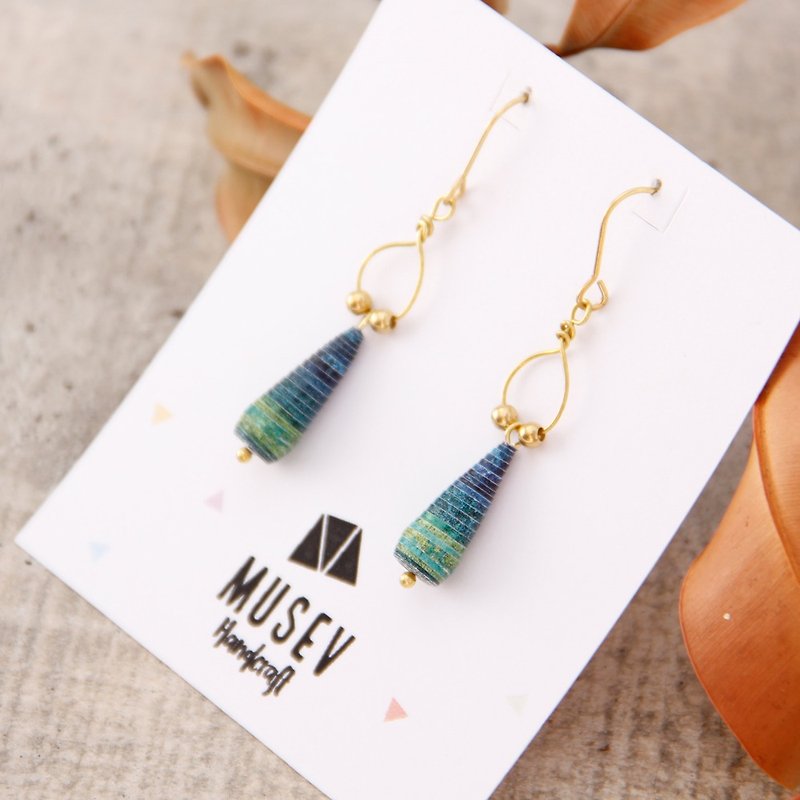 Musev ethnic style lake blue green copper dangle earrings - Earrings & Clip-ons - Paper Blue