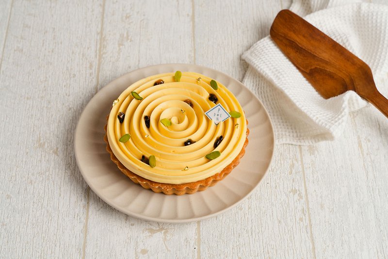 梔子百箱烏龍茶塔6吋 - 蛋糕/甜點 - 新鮮食材 黃色
