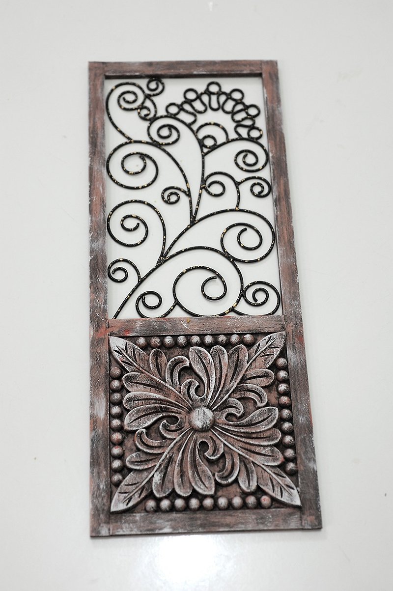 1:6 pocket. Model. Miniature. European style iron door - Wood, Bamboo & Paper - Wood 