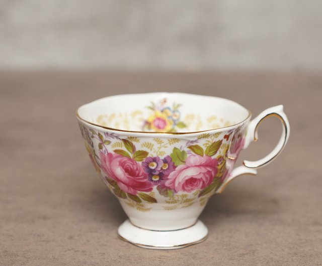   ロイヤルアルバート Serenaセレナ　ティーポット大 ロイヤルアルバート Serenaセレナ ティーポット大 【公式通販】