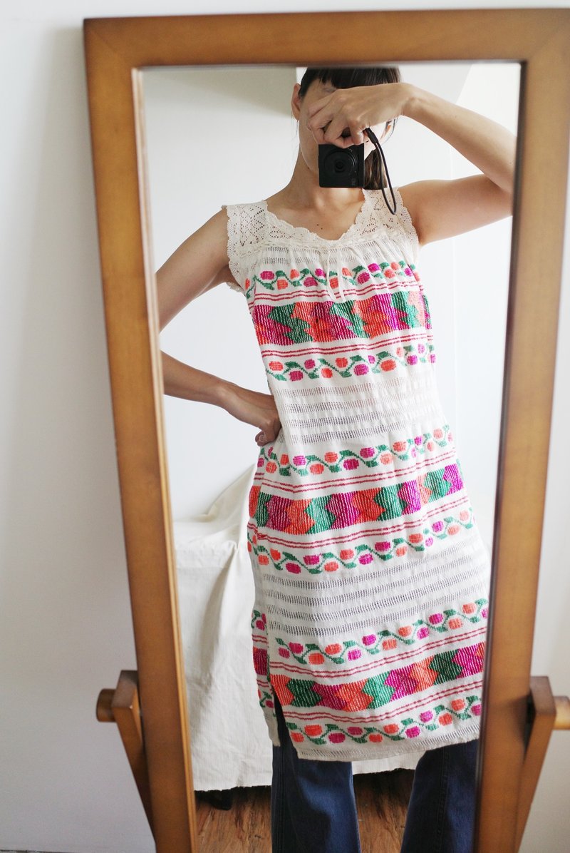 Vintage Mexican Handloom Woven Long Tank Top - เสื้อกั๊กผู้หญิง - ผ้าฝ้าย/ผ้าลินิน 