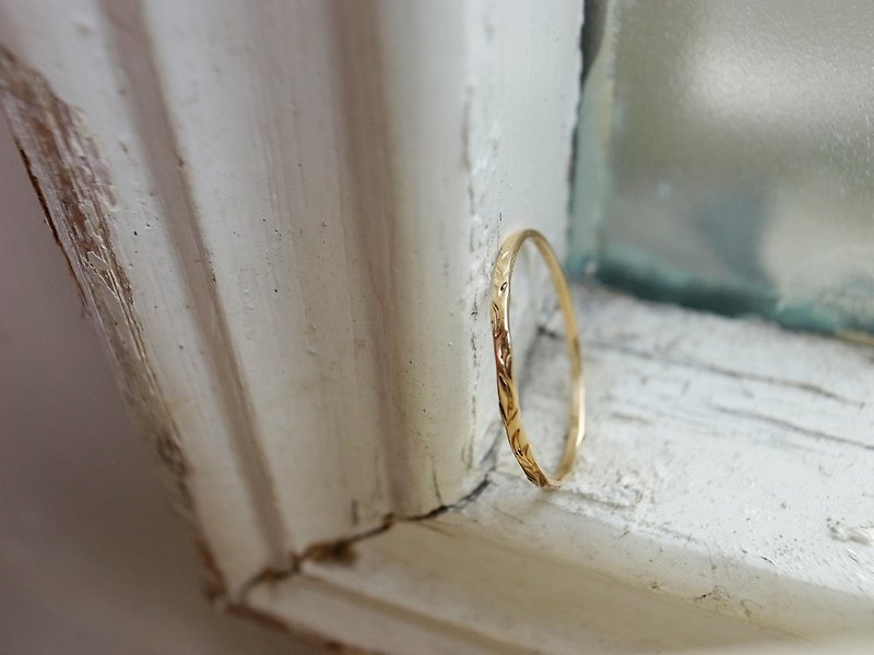 18K Gold Handmade Extra Fine Ring Ladies W1mm - แหวนทั่วไป - เครื่องประดับ สีทอง