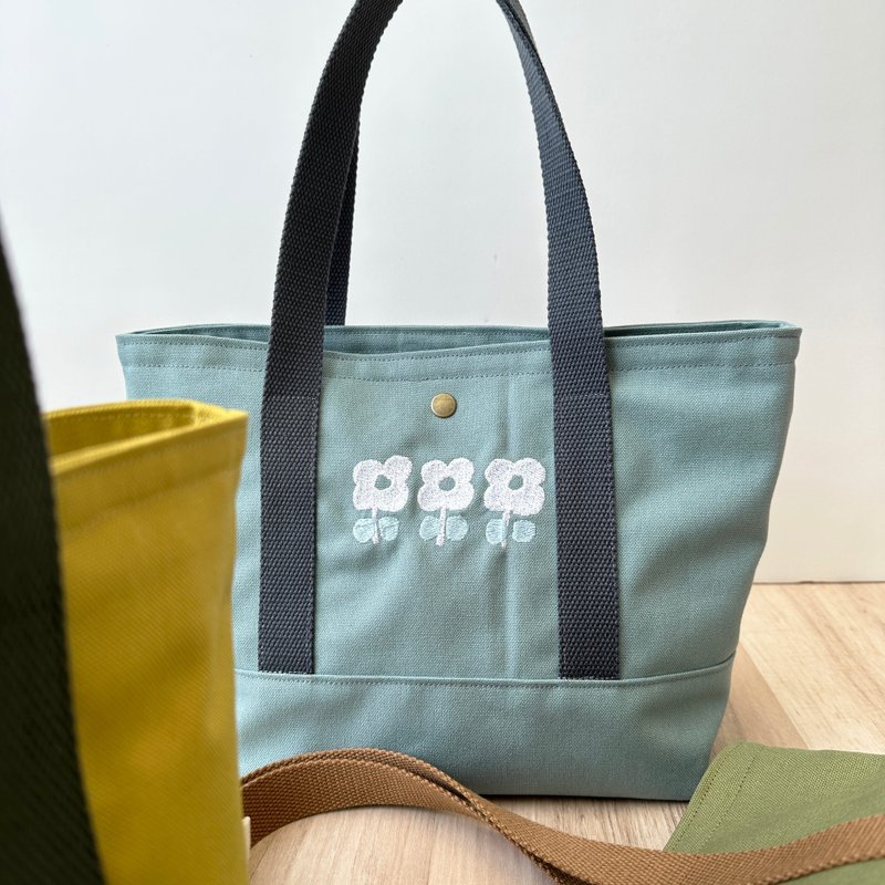 【River】Portable tote embroidered small flower bag/light blue - Handbags & Totes - Cotton & Hemp Blue