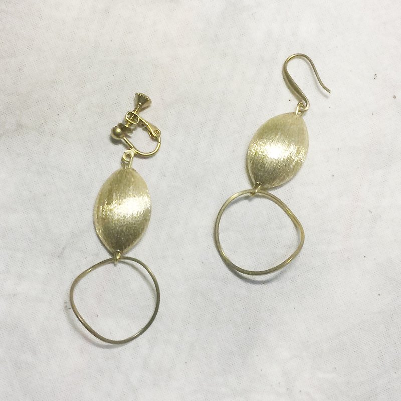 Design sense brass earrings * stores only a single price - ต่างหู - โลหะ สีทอง