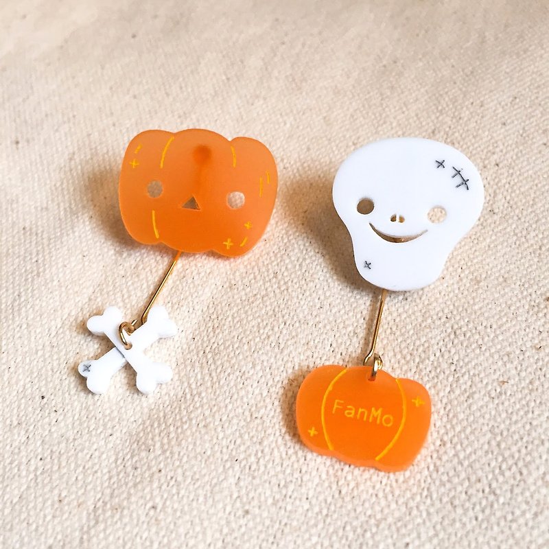 Happy Halloween / Halloween limited edition earrings ear clips - Earrings & Clip-ons - Acrylic Orange