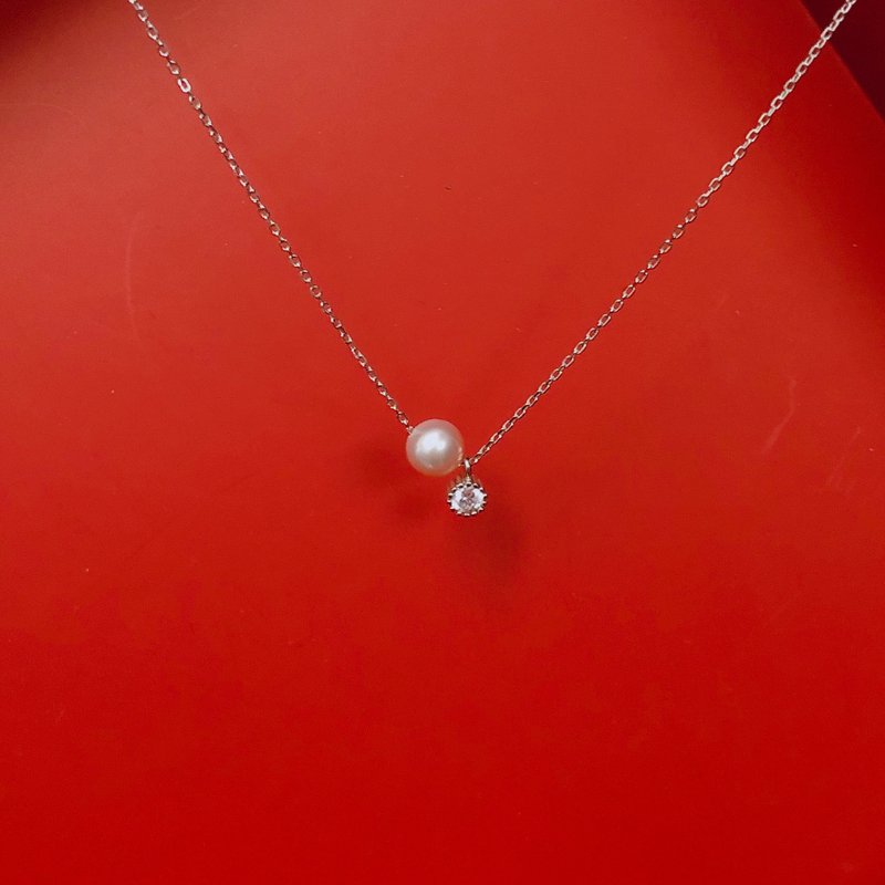 Simple multi-wear pearl necklace - Necklaces - Pearl 