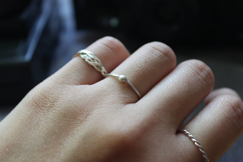 【Pause】Pure silver ring, very fine ring designer hand-made merchandise - แหวนทั่วไป - เงินแท้ สีเงิน