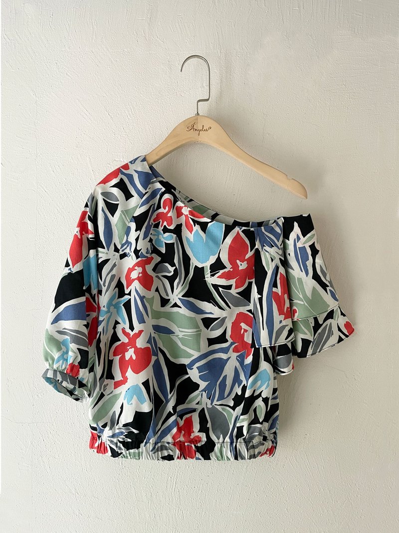 Island Floral Asymmetrical Top (Black) - Women's Tops - Other Materials 