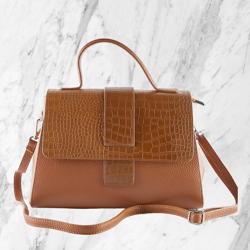 [Made in Italy] Bella embossed stitching flip-top magnetic closure three-use large bag of Brown coffee - กระเป๋าถือ - หนังแท้ สีนำ้ตาล