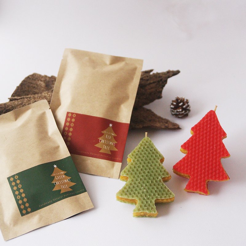 - Christmas Limited - Beeswax Candle Christmas Tree - Red & Green One - เทียน/เชิงเทียน - พืช/ดอกไม้ สีแดง