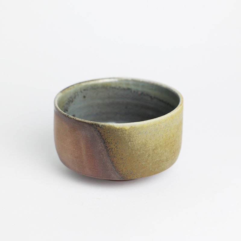 明芽窯 l 柴燒落灰金彩茶碗 火紋 陶器 蒐藏品 T - 茶壺/茶杯/茶具 - 陶 黃色