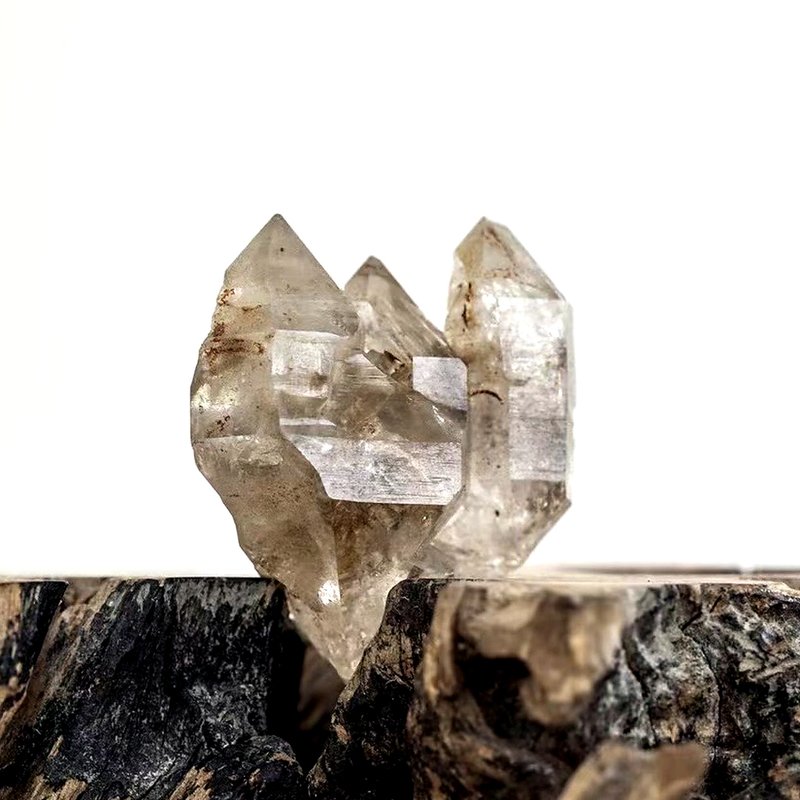 天然古老水晶 水膽 流沙 骸骨 原礦石 骨幹水晶 - 擺飾/家飾品 - 水晶 多色