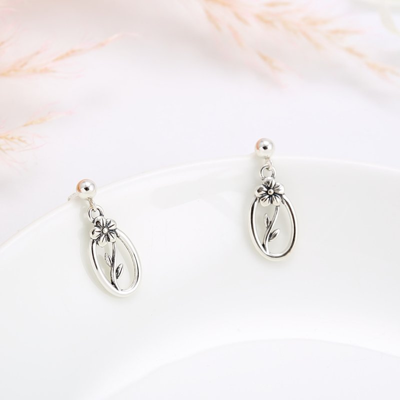 Flower Bloom s925 sterling silver earrings (changeable ear clips) gift - ต่างหู - เงินแท้ สีเงิน