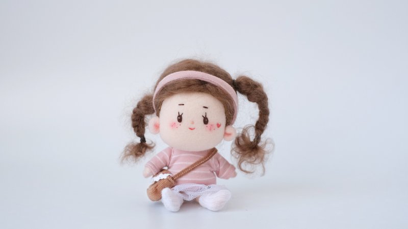 ANDOLL 原創手作布娃娃文藝禮物 小花 - 公仔/玩偶 - 棉．麻 粉紅色