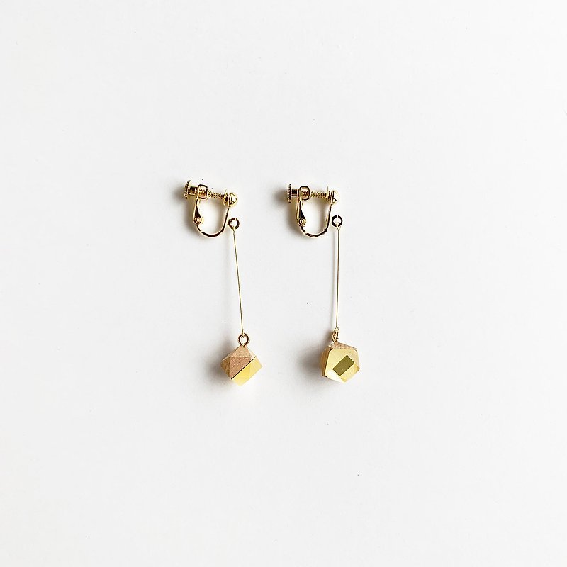 swing nuts Clip-On - Earrings & Clip-ons - Wood Gold