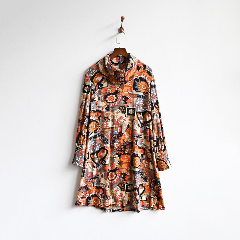 【蛋植物古著】幻境翻領絨面針織古著洋裝 - 洋裝/連身裙 - 其他人造纖維 