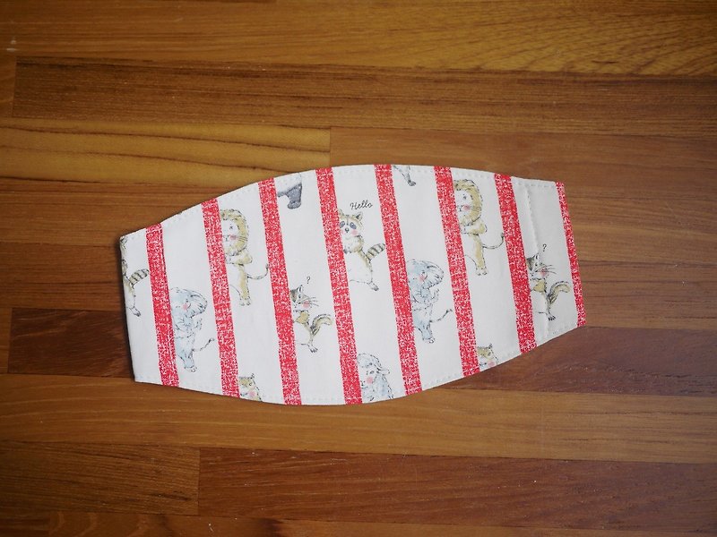 Hand-made custom = hand-made mask = animal hide and seek = deep scarlet = stripe = Japanese fabric - หน้ากาก - ผ้าฝ้าย/ผ้าลินิน สีแดง