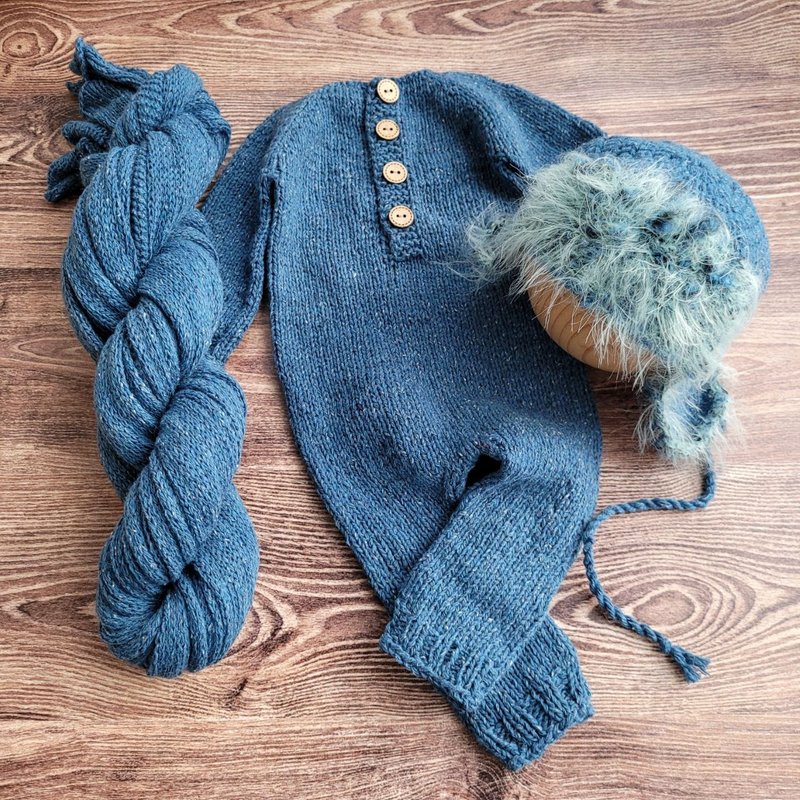 Newborn Winter Blue bonnet / wrap/ romper, Christmas Photo props. - 嬰兒手鍊/飾品 - 羊毛 藍色