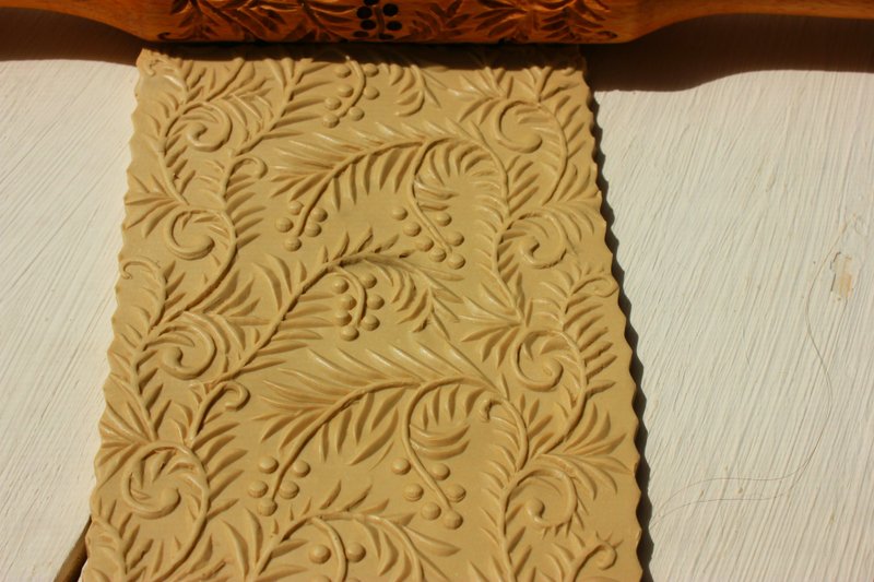 Rolling pin for cookies ,rolling pin with Khokhloma pattern,rolling pin ,cookie - 廚房家電 - 木頭 咖啡色