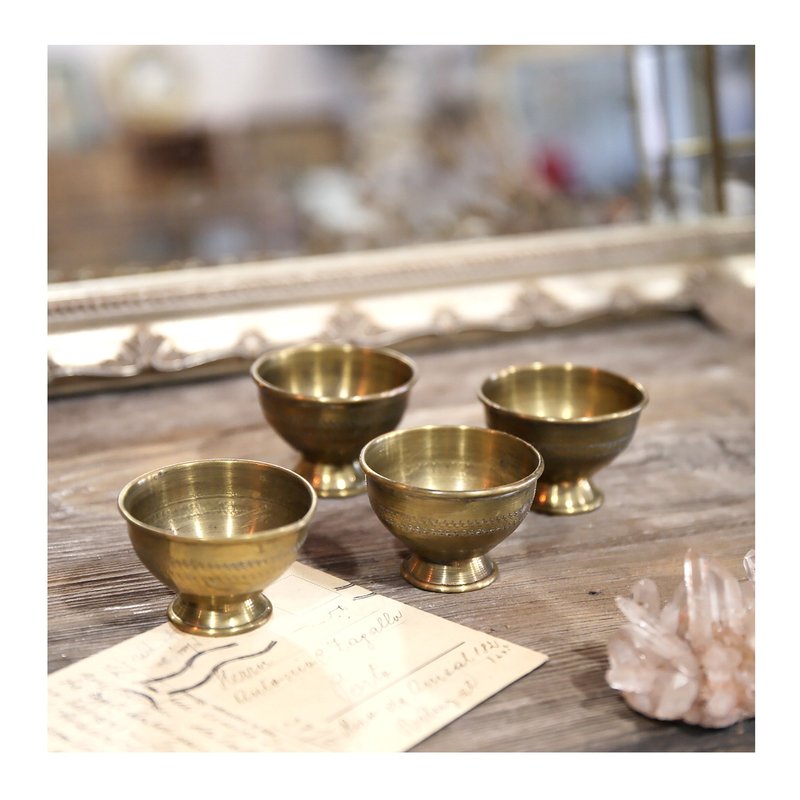 收藏自英國.老件.黃銅杯.早期印度製小銅杯.輕薄.復古手工感 - 其他杯子 - 其他金屬 