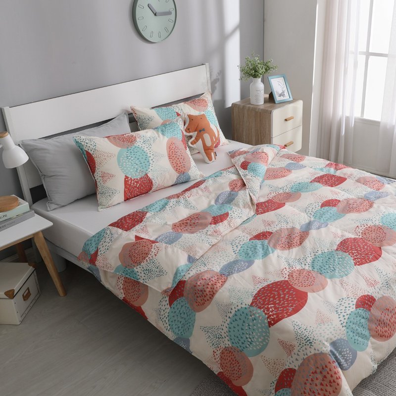 Double/October Quilt/Machine Washable, No Quilt Cover, Good Quilt Cover for All Years - Colorful Orange - ผ้าห่ม - ขนของสัตว์ปีก 