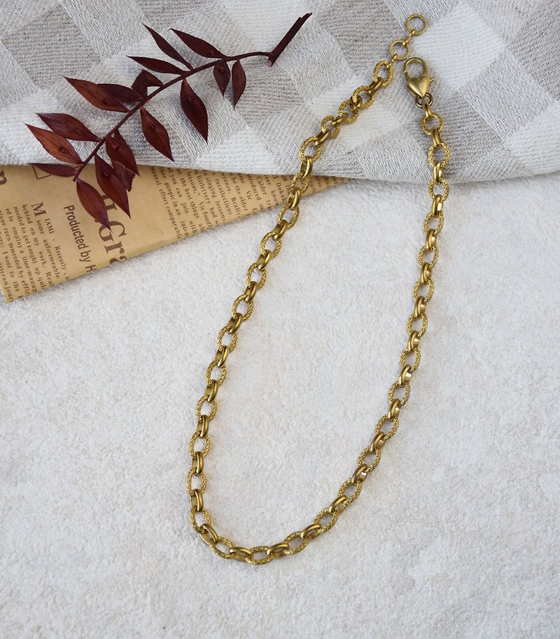 [New products for autumn and winter] Basic fashion Bronze short necklace - สร้อยคอ - ทองแดงทองเหลือง สีทอง