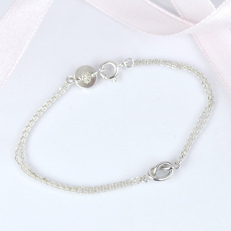 Tiny Love Knot Bracelet / Heart Knot / Sterling Silver - Bracelets - Sterling Silver Silver