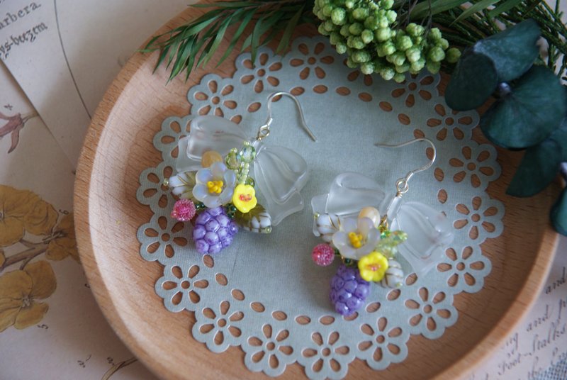 [Summer Fruits] Handmade Holiday Style Czech Bead Earrings - ต่างหู - กระจกลาย หลากหลายสี