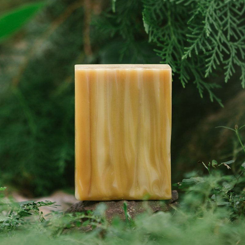 [Original water flavor UNESHINE] Senxi tree pattern essential oil soap Oriental sacred wood skin nourishing handmade soap 100g - Soap - Other Materials 