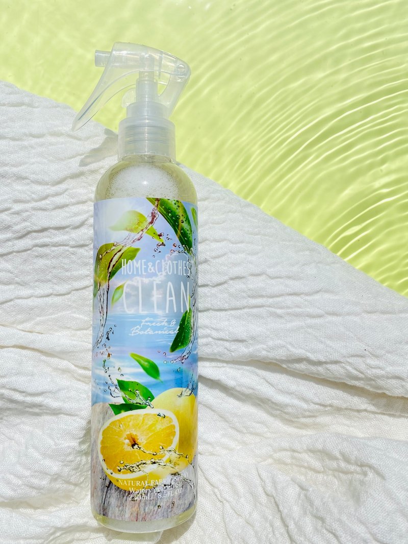 純境-香柚青 衣物環境清新噴霧250ml(99%天然) - 香氛/精油/擴香 - 其他材質 