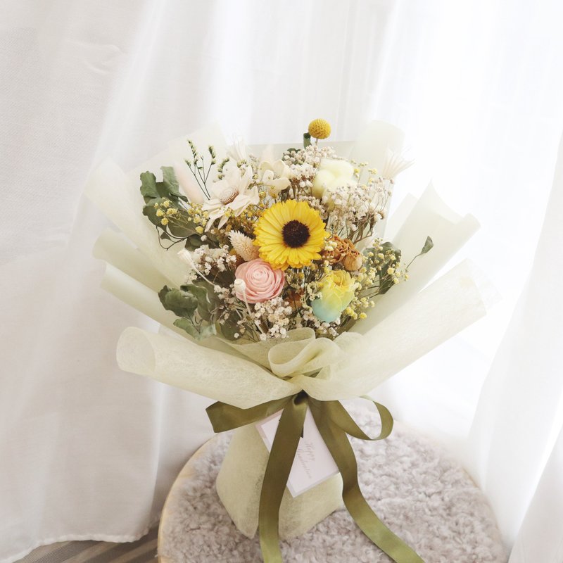 Graduation Bouquet \ Sunflower Flower Bouquet for Youth Diffuser Best wishes to you who love me the most - ช่อดอกไม้แห้ง - พืช/ดอกไม้ 