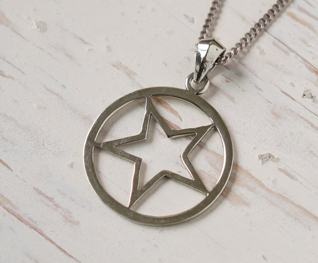 star circle necklace