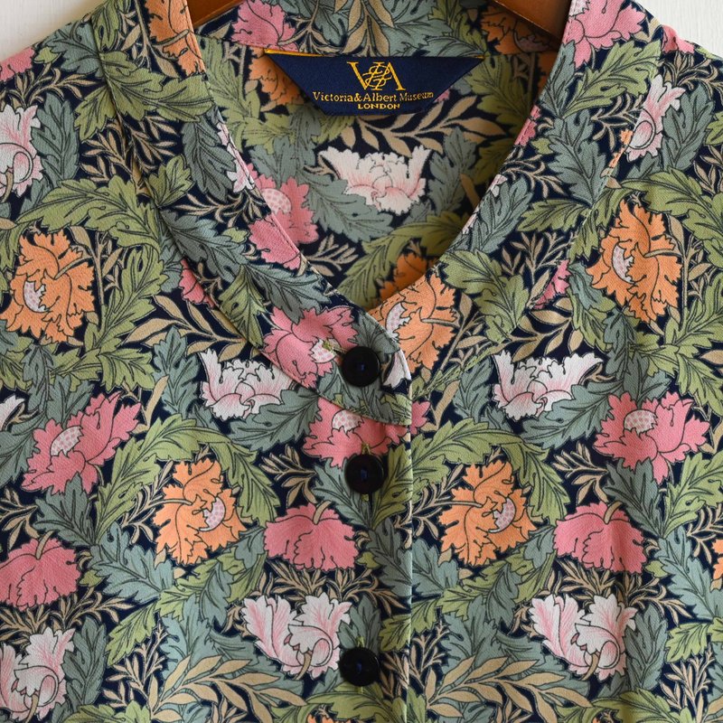 [Egg Plant Vintage] V&A William Morris printed vintage shirt - Women's Shirts - Other Man-Made Fibers 