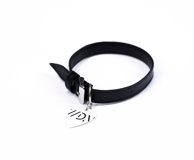 Cat Collar - I Listen To Music, Not Orders - Shop WE DO NOTHING Collars &  Leashes - Pinkoi