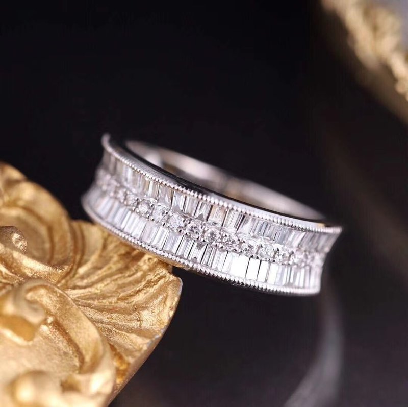 18K金天然真鑽石戒指- 梯方鑽立體設計 - 戒指 - 貴金屬 