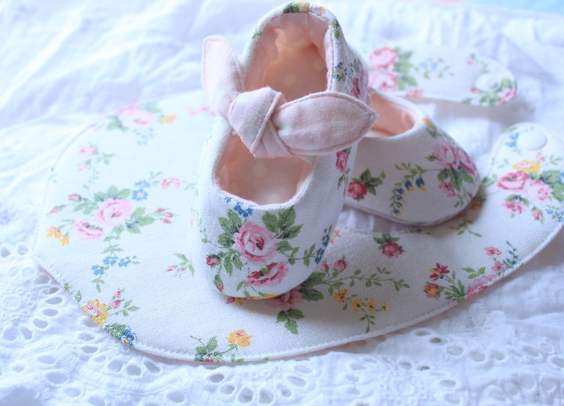[月の手作り粉紅]ピンクのエレガントな花〜小さな赤ちゃんミューウ式2ピースグループ - 出産祝い用贈物 - コットン・麻 
