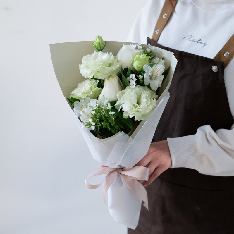 Snowy cute bouquet - ตกแต่งต้นไม้ - พืช/ดอกไม้ ขาว