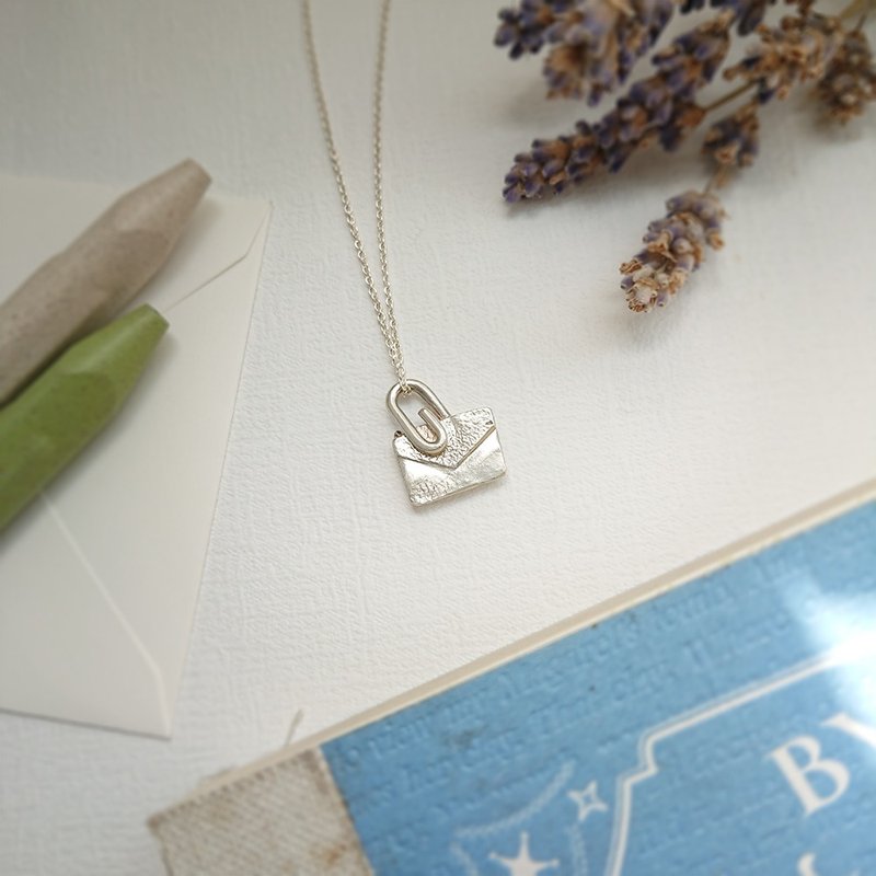 ABOUT LOVE -A love letter Necklace - สร้อยคอทรง Collar - โลหะ สีเงิน