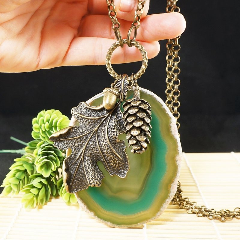 Green Agate Slice Slab Oak Leaf Pine Cone Acorn Forest Pendant Necklace Jewelry - 項鍊 - 半寶石 綠色