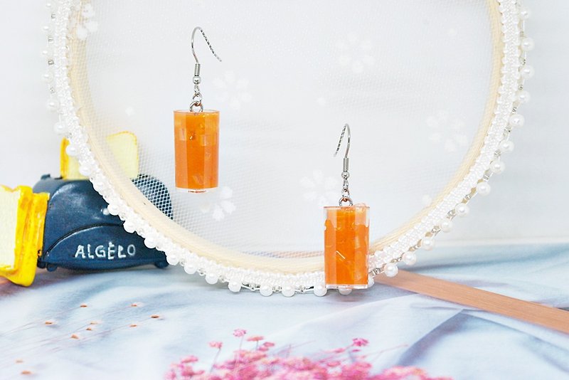 Resin X Stainless Steel hook earrings <Thai milk tea> #俏皮#cute - Earrings & Clip-ons - Resin Orange