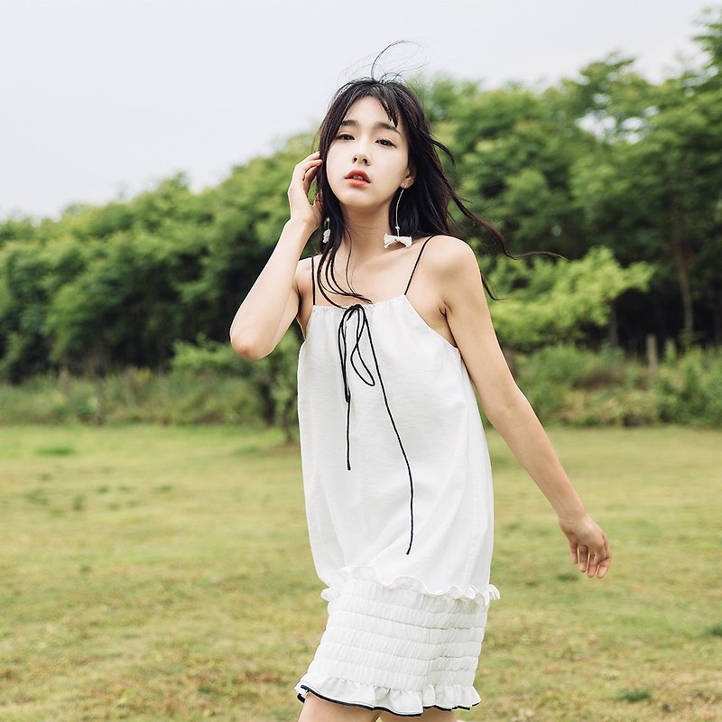 Anne Chen 2017 summer new ladies hem wood ear strap dress dress - One Piece Dresses - Polyester White