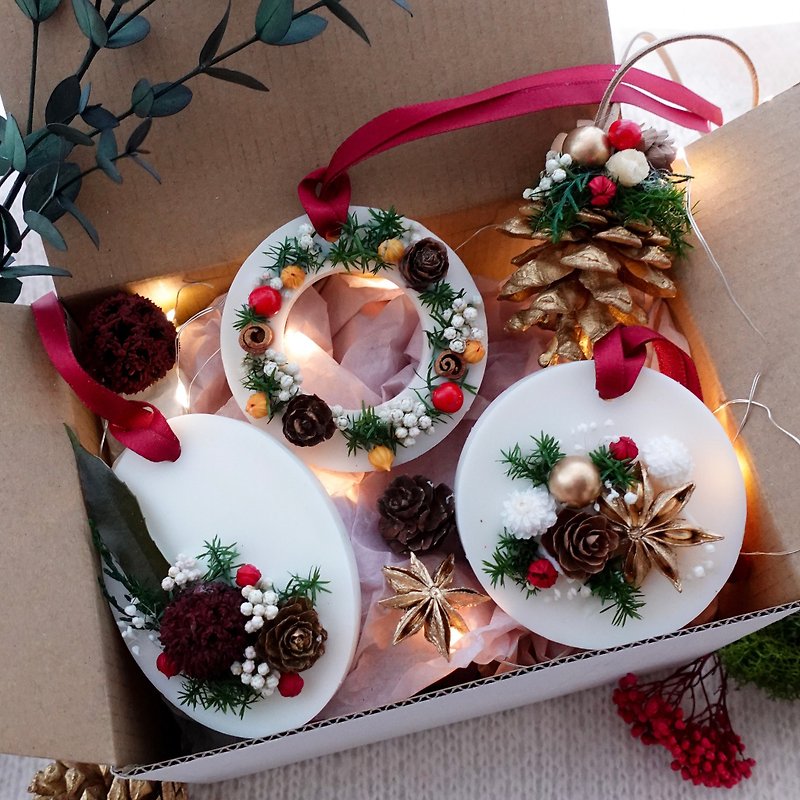 Christmas Limited Aromatherapy Soy Wax Chips and Pine Cones Set You Can Choose Your Own Fragrance Wedding Small Things Home Fragrance - Candles & Candle Holders - Wax Red