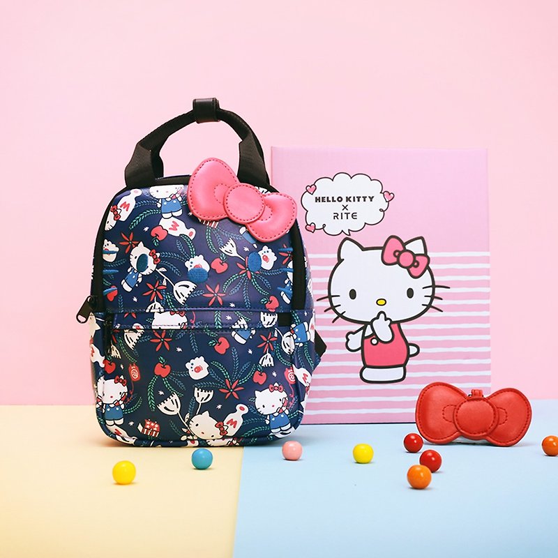 RITE x Hello Kitty x 露可小包蝴蝶结盒xKitty 联名花布蓝 - Backpacks - Waterproof Material Multicolor