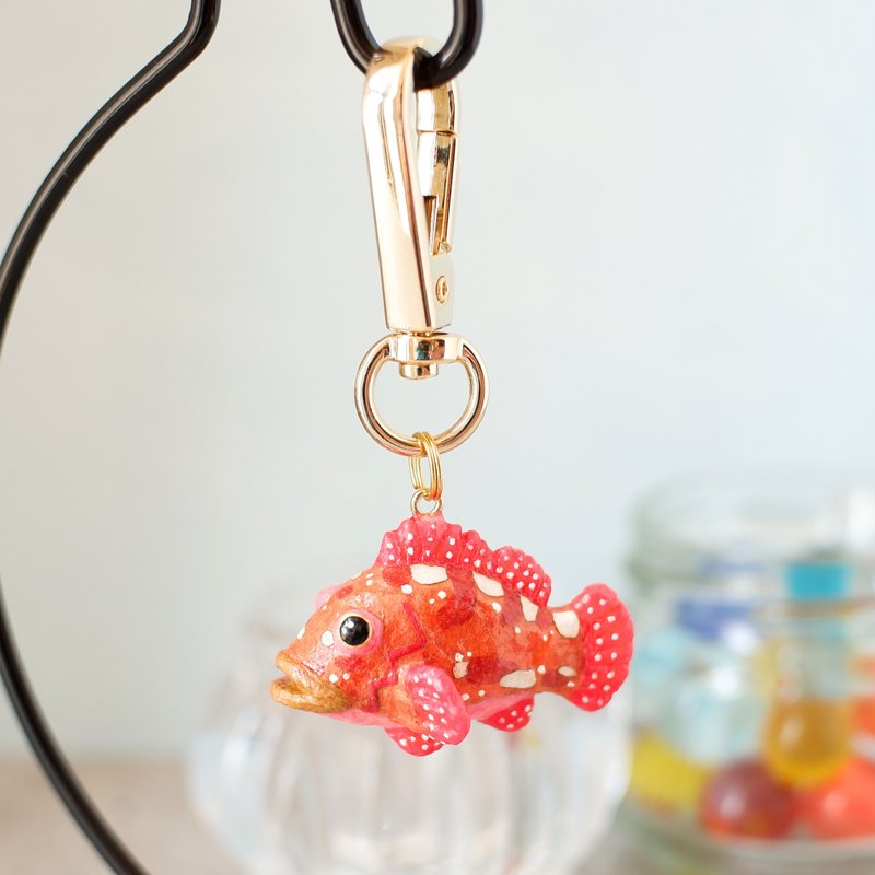 Washi paper accessories Key holder/bag charm Scorpion fish Sea fish - Keychains - Paper Red