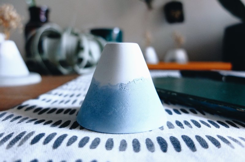 水泥富士山拼乾花 - 擺飾/家飾品 - 水泥 藍色