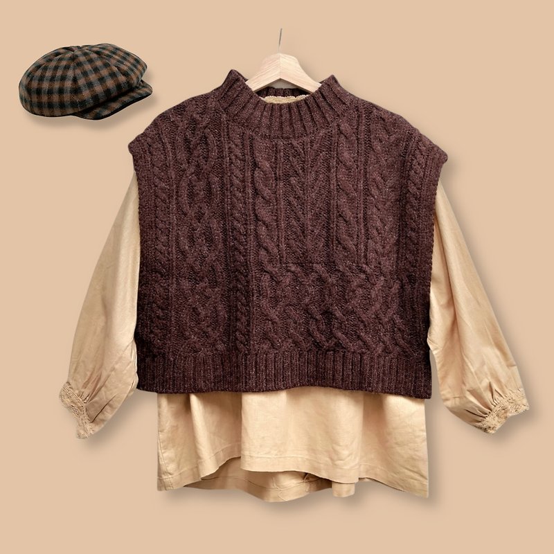 Mavericks Village Day Design Knitted Wool Vest Sleeveless Short/Cappuccino - Women's Vests - Cotton & Hemp Brown