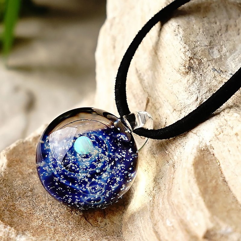 The world of super blue. ver White Opal Glass Pendant Space Star Gourd Japanese Manufacture Japanese Handicraft Handmade Free Shipping - Necklaces - Glass Blue