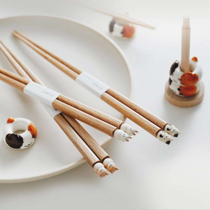 Japan Shuangshan Japanese-made round animal series wooden chopsticks (19.5cm) - 2 pairs - multiple options to choose from - Chopsticks - Wood Brown