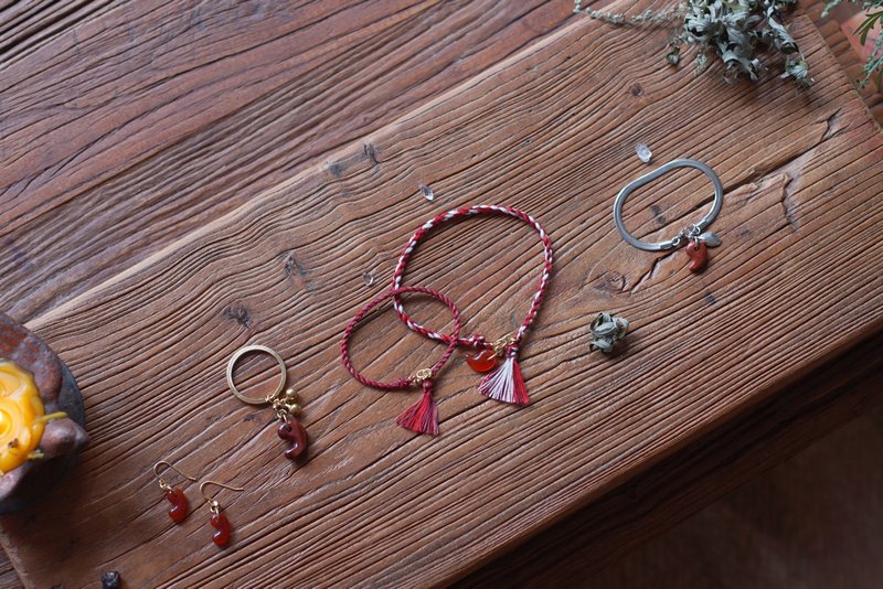 Spring and summer themed limited edition item [Red Earth] Color of Faith Set - สร้อยข้อมือ - วัสดุอื่นๆ สีแดง