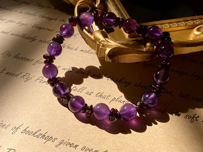 【烏露麗葉的忠貞。手鍊】紫水晶、石榴石|半寶石、手珠 - 手鍊/手環 - 其他材質 